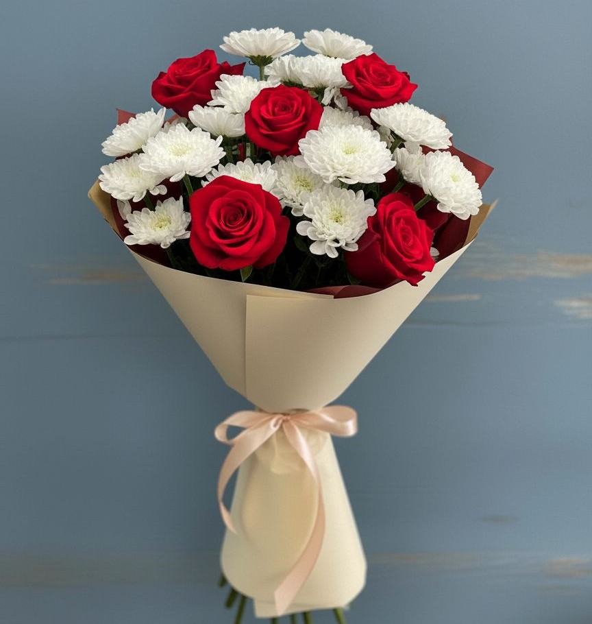 Букет цветов из: Розы и Хризантемы в Сватково