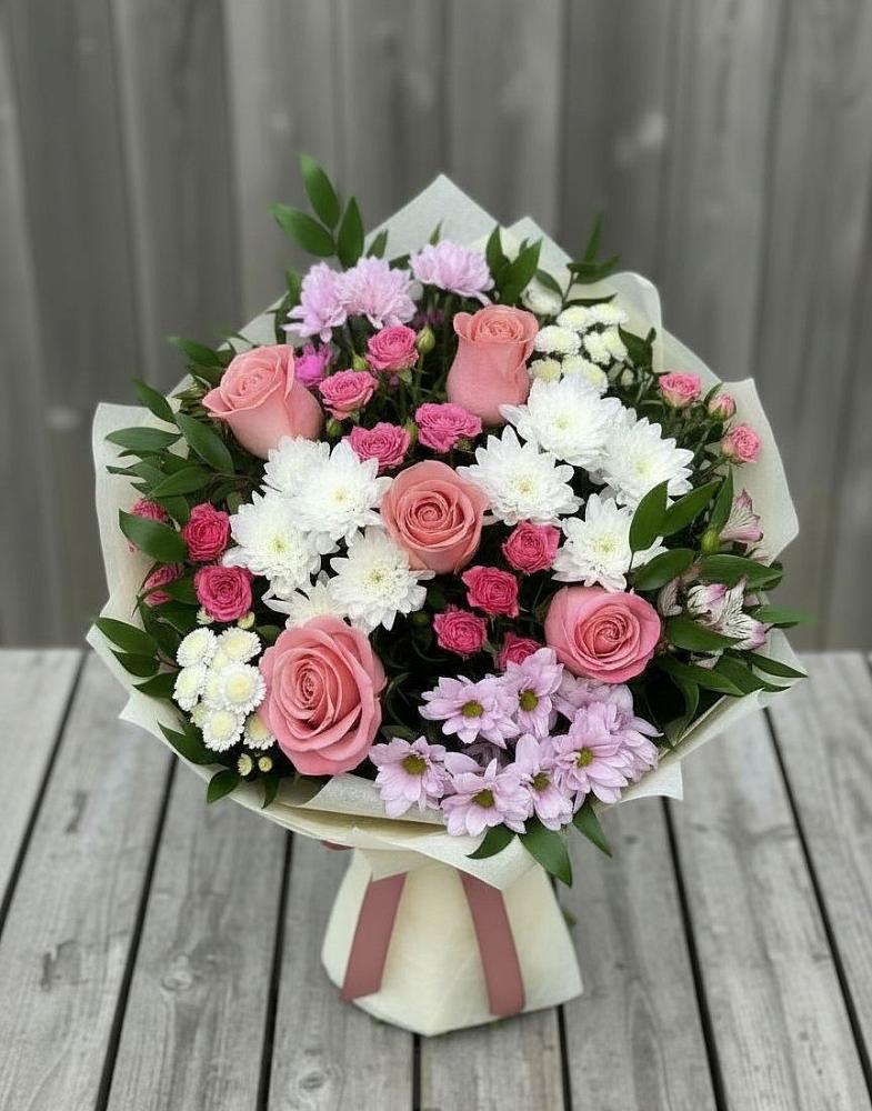 Букет цветов из: Альстромерии, Гвоздики, Розы и Хризантемы в Сватково