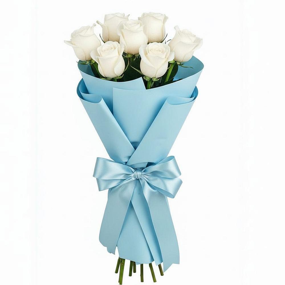 Букет 7 белых роз Проуд в Сватково