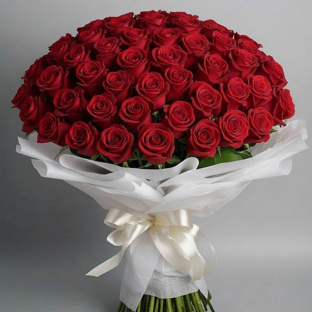 Букет 101 Красная роза Блэк Мэджик в Сватково
