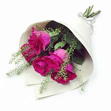 Букет цветов из:  Розы #REPLACE_PRED# Сватково