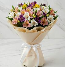 Букет цветов из:  Альстромерии в Сватково
