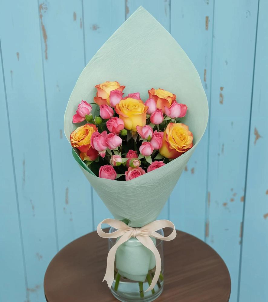 Букет цветов из: Розы в Сватково