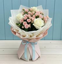 Букет цветов из:  Розы в Сватково