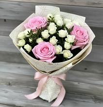 Букет цветов из:  Розы в Сватково