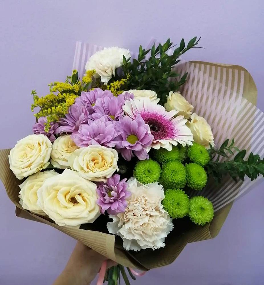 Букет цветов из: Хризантемы, Розы, Гвоздики и Герберы в Сватково