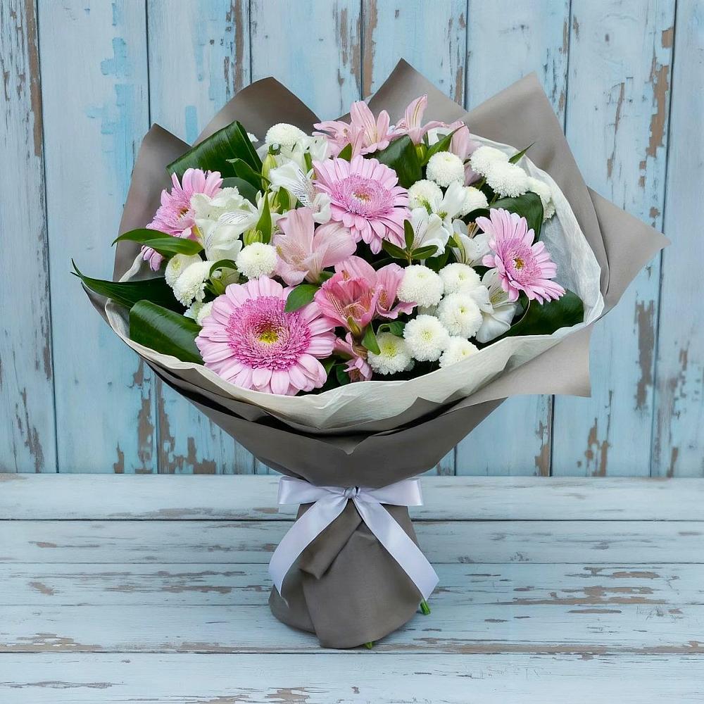 Букет цветов из: Герберы, Альстромерии и Хризантемы в Сватково