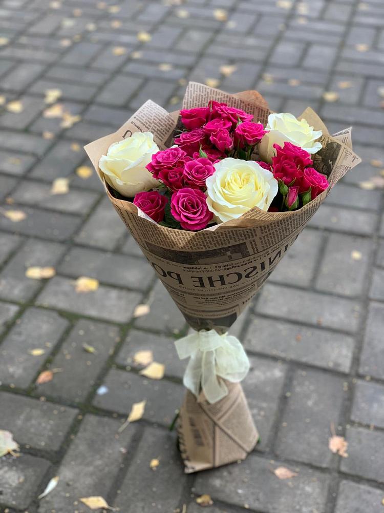 Букет цветов из: Розы в Сватково