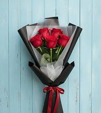 Букет цветов из:  Розы #REPLACE_PRED# Сватково