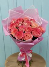 Букет 15 Розовых роз Равель в Сватково